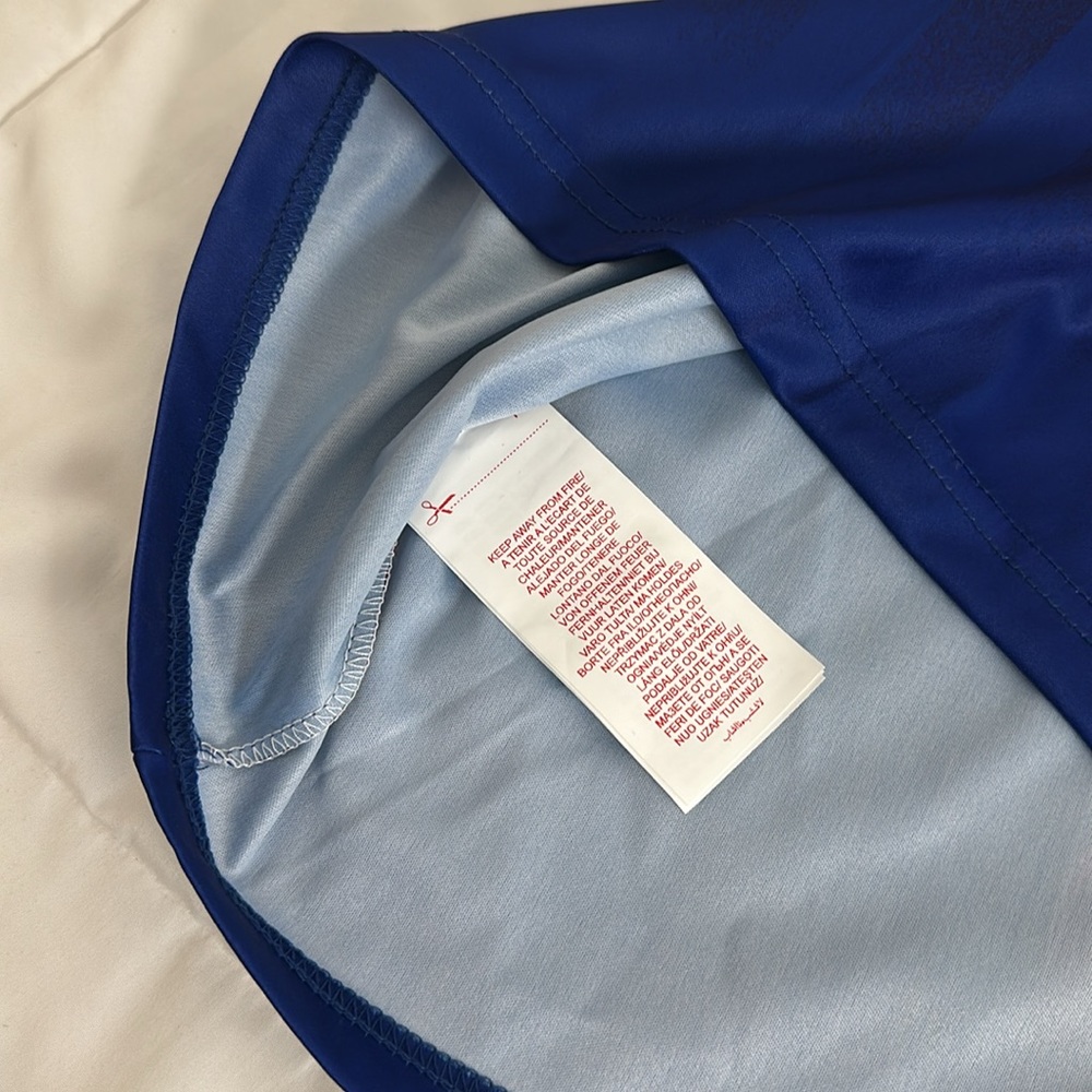 FCBarcelona Messi 10 Unicef Jersey - Picture 10 of 11